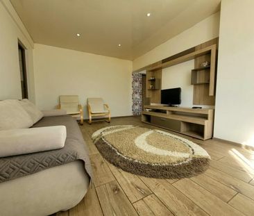 CAPITOL- Apartament 2 Camere Cu Centrala Pe Gaz, Termen Lung - Photo 2
