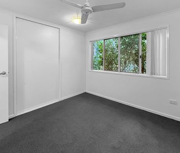 LOW MAINTENANCE LIVING JUST STEPS FROM THE BEACH - Photo 4