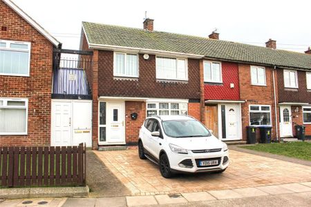 3 bedroom end of terrace house to rent - Photo 5