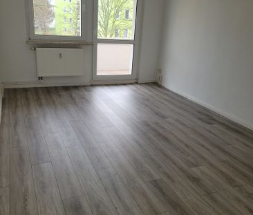 5-Zimmerwohnung mit Balkon & 2 Bädern! - Foto 3