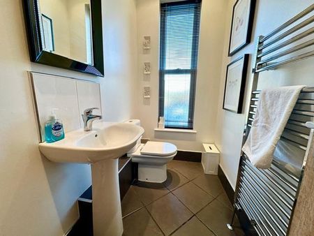 1 bedroom flat to rent - Photo 5