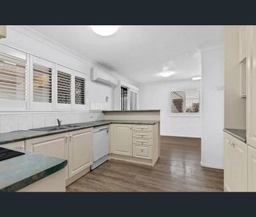 11 Nemira Street, Carseldine, Qld 4034 - Photo 1