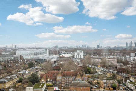 2 bedroom flat in Battersea Church Road - Photo 5