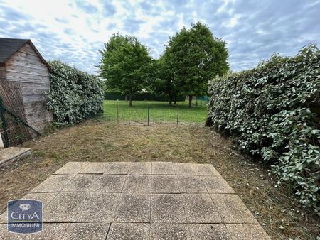 Location Appartement 3 pièces 64m² SABLE SUR SARTHE 72300 - Photo 4