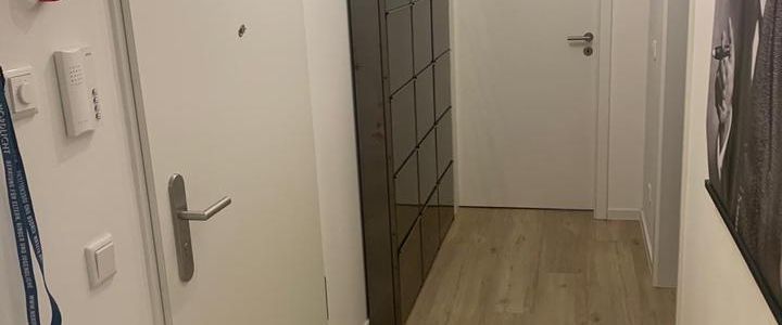 Schöne 4-Zimmer Wohnung mit Balkon in Rotenburgsort ab 15.12 - Photo 1