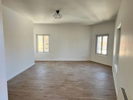 Location Appartement 2 pièces 38m² NIORT 79000 - Photo 2