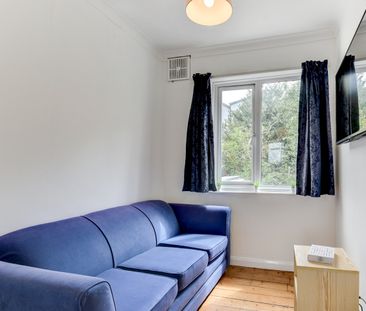 6 Bed Terraced House, Baden Road, BN2 - Photo 1