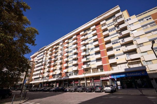 Apartamento T3 em Lisboa - Photo 1