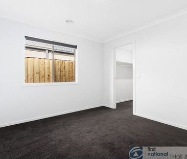 40 Dodson Road, Officer - Photo 1