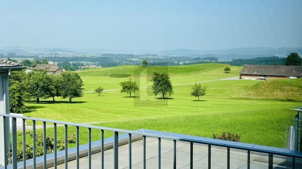 FAMILIENFREUNDLICH MIT SONNIGEM GARTEN! - Foto 1