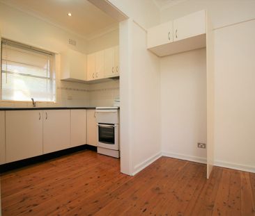 Spacious Single-Level Home in Convenient Location Between Riverwood... - Photo 3