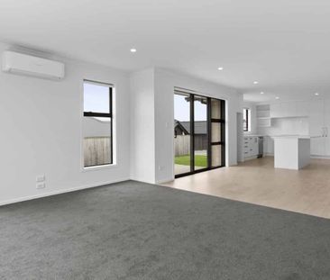 Welcome to Frontier Estate! - Photo 2