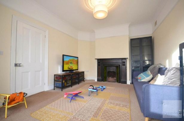3 bedroom terraced house to rent - Photo 1