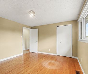 For Lease - 10 Woodview Crescent, Blackburn Hamlet, Ontario - Photo 6