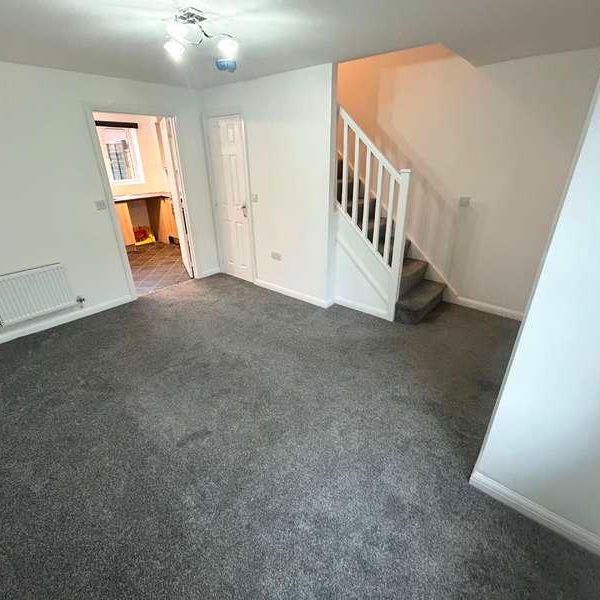 Shobnall Street, Staffordshire, Burton Upon Trent, DE14 - Photo 1