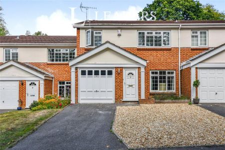 3 bedroom terraced house to rent - Photo 3