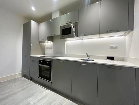 2 bedroom apartment to rent - Photo 2