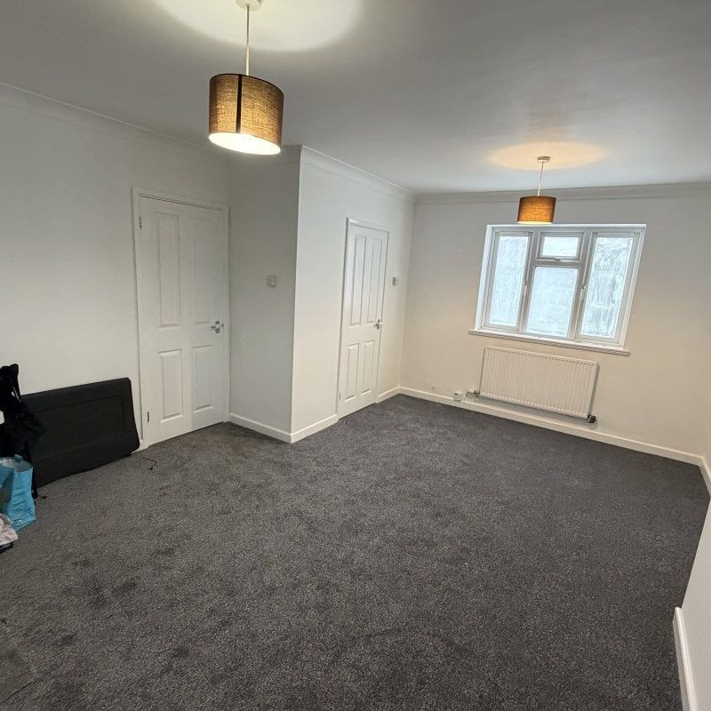 Swansea Road - Photo 1