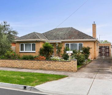 16 Highlands Road, Thomastown VIC 3074 - Photo 5