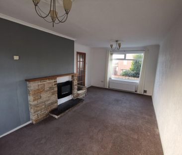 2 bedroom semi-detached house to rent - Photo 3