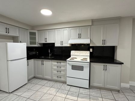 For Lease - 5418 Loonlake Avenue Unit# BSMT, Mississauga, Ontario - Photo 3