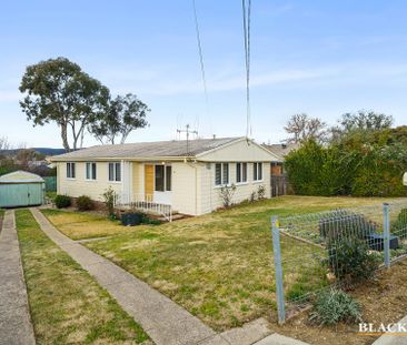 10 Cassia Crescent, Queanbeyan NSW 2620 - House For Rent | Domain - Photo 4