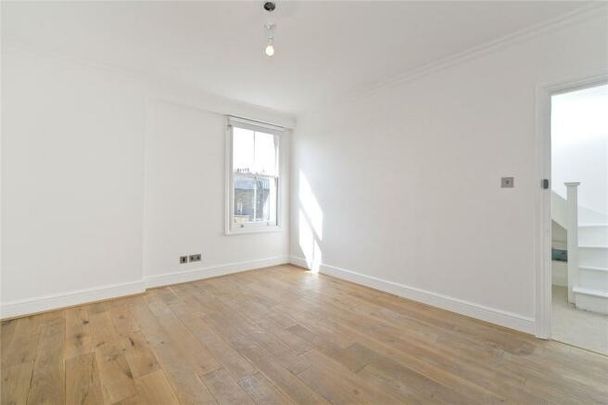 3 Bed Flat, Albert Street, NW1 - Photo 1