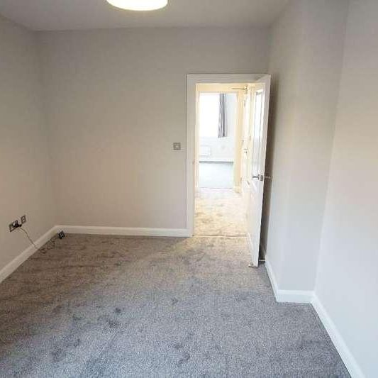 Apartment, Poplar House, Poplar Avenue, Leeds, LS15 - Photo 1