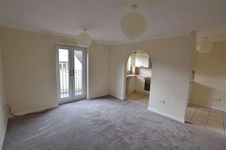 Highview Lodge, Wesley Court, Stroud, GL5 - Photo 2