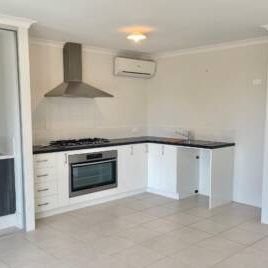 Tidy 1x1 Unit in Dudley Park - Photo 1