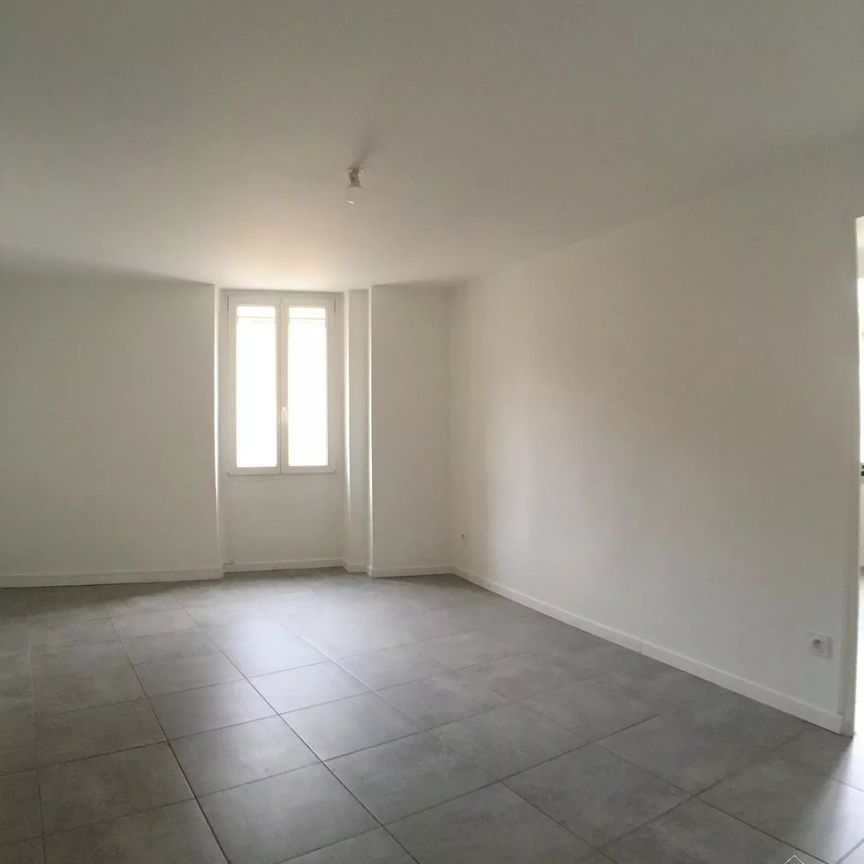 Location Appartement 3 pièces 62m² AURIOL 13390 - Photo 1