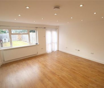 3 bedroom terraced house to rent - Photo 6