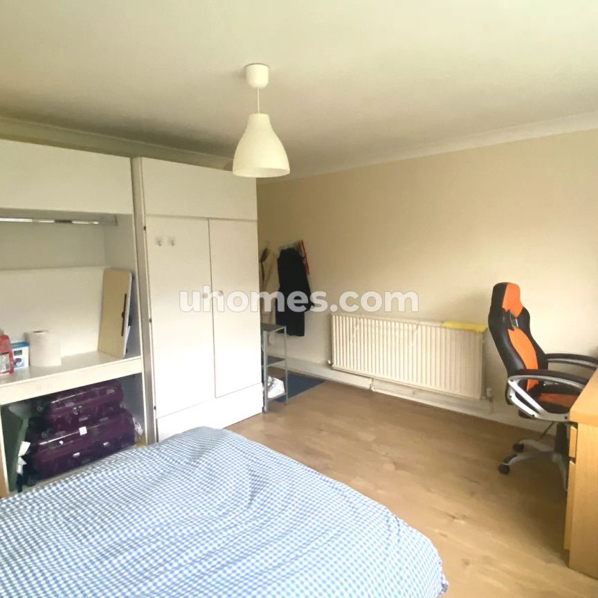 room1 - Photo 1