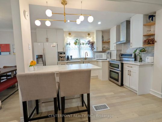 Detached Home For Lease | N9235799 - Photo 1