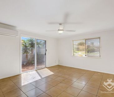 3 Bedroom 1 Bathroom 2 Car Home - Photo 2