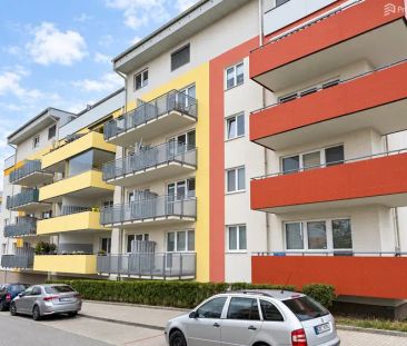 Pronájem bytu 1+kk 35 m - Fotografie 1