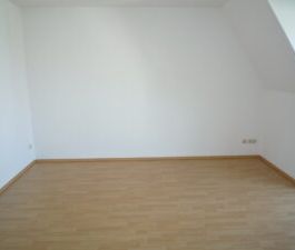 Jößnitzer Str. 149, Wohnung 10 ~~~ Einbauküche, Dachgeschoss, Balko... - Photo 6