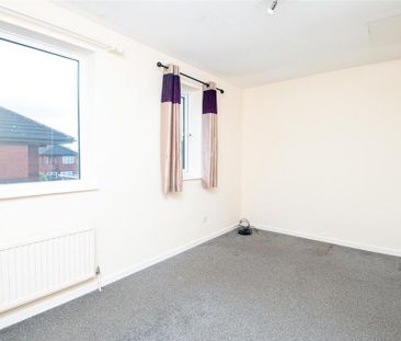 2 bedroom semi-detached house to rent - Photo 3