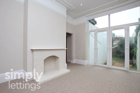 2 Bed property for rent - Photo 4