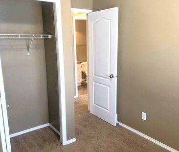 3-bedroom, 1.5-bathroom - Photo 3