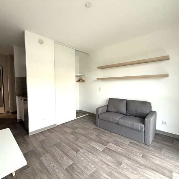 Location Appartement 1 pièce 18m² FRANQUEVILLE ST PIERRE 76520 - Photo 1
