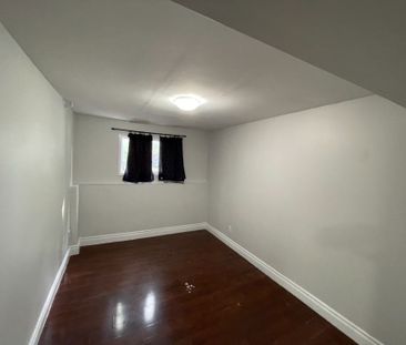 For Lease - 133 Mcelderry Road, Guelph, Ontario - Photo 4