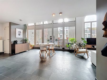 Uniek duplex-appartement op exclusieve locatie in centrum Gent! - Photo 2