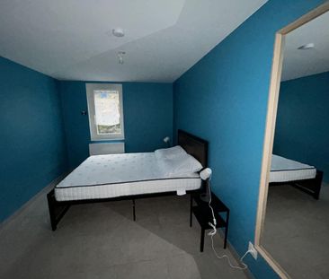 Location Appartement 1 pièce Meublé 28m² LE CREUSOT 71200 - Photo 1