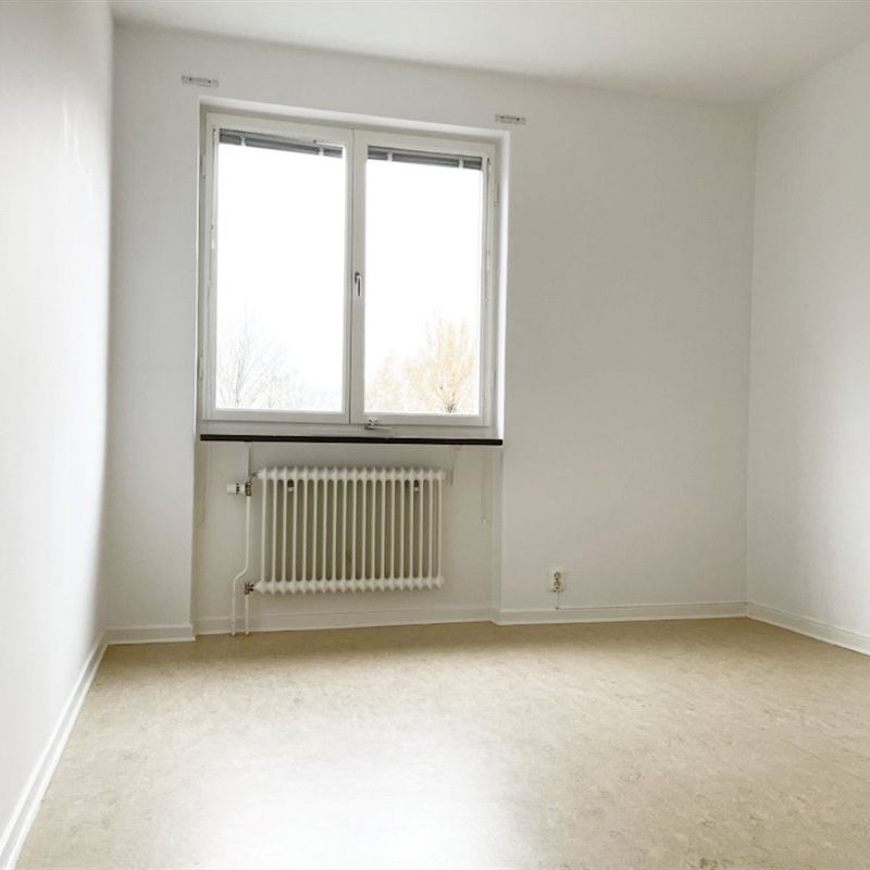 Ljuragatan 107 - Foto 1