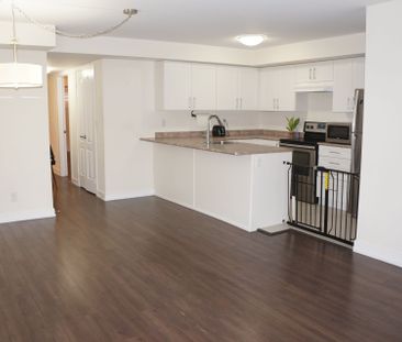 For Lease - 10 Dunsheath Way Unit# 209, Markham, Ontario - Photo 6