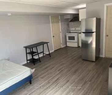 For Lease - 6045 Ernest Crescent Unit# Bsmt, Niagara Falls, Ontario - Photo 6