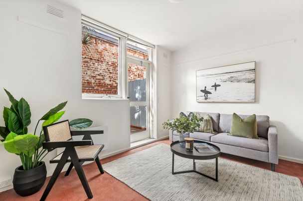 Courtyard! Courtyard! Courtyard! - Photo 1