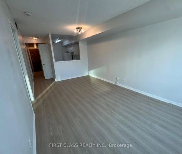 18 Lee Centre Drive #1905 - Photo 2