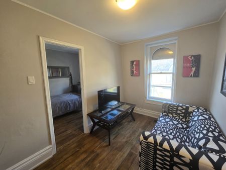 For Lease - 17 Wilson Street, Markham, Ontario - Photo 2